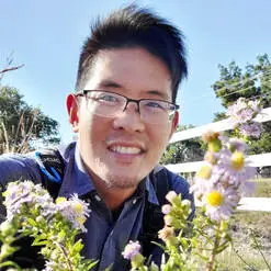 Dr. James Hung – Services and disservices rendered by the western honey bee (Apis mellifera)